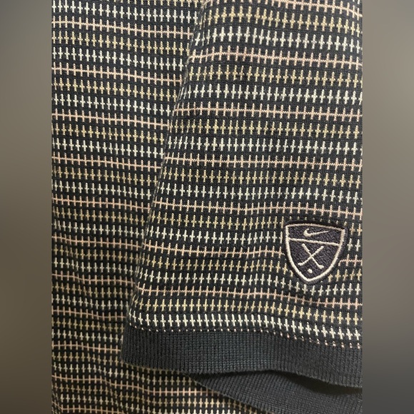 Vintage Nike Golf Shirt - Picture 4 of 4